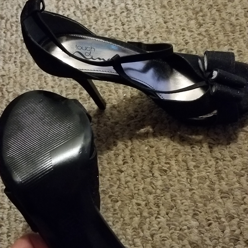 High heels - Picture 3 of 3